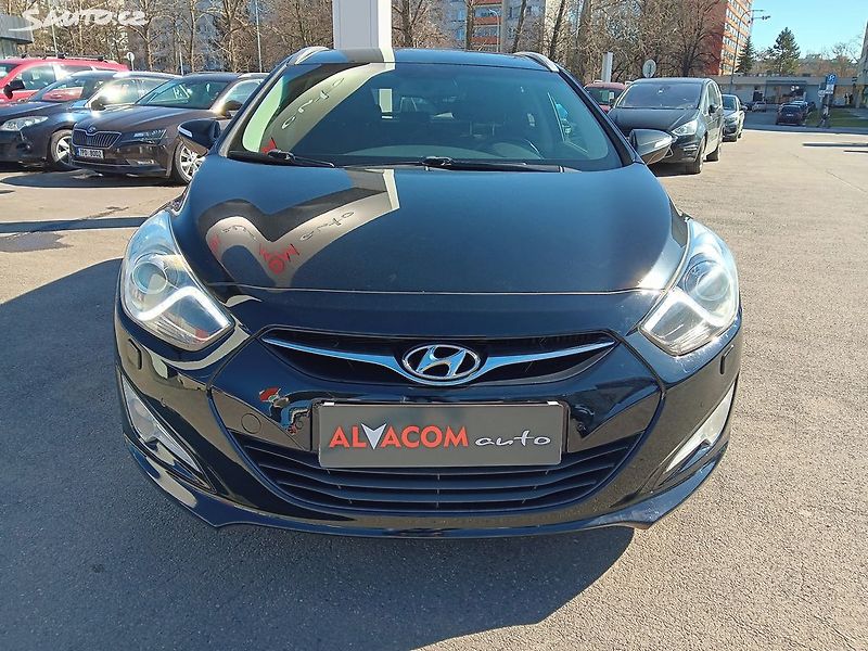 Hyundai i40 1.7 CDTI 100kW - fotka 3 z 34