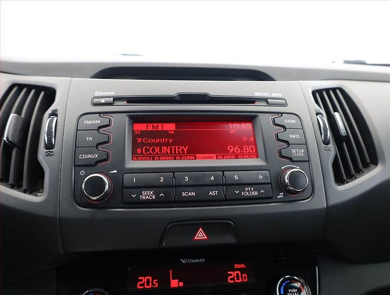 Kia Sportage (2011) 2.0 CRDi, 4X4, Automat, ČR - fotka 11 z 15