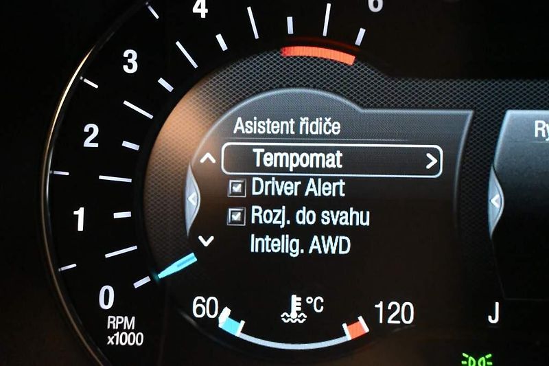 Ford Edge (2019) 2.0 4x4 LED ACC BO Kamera WEBA - fotka 30 z 40