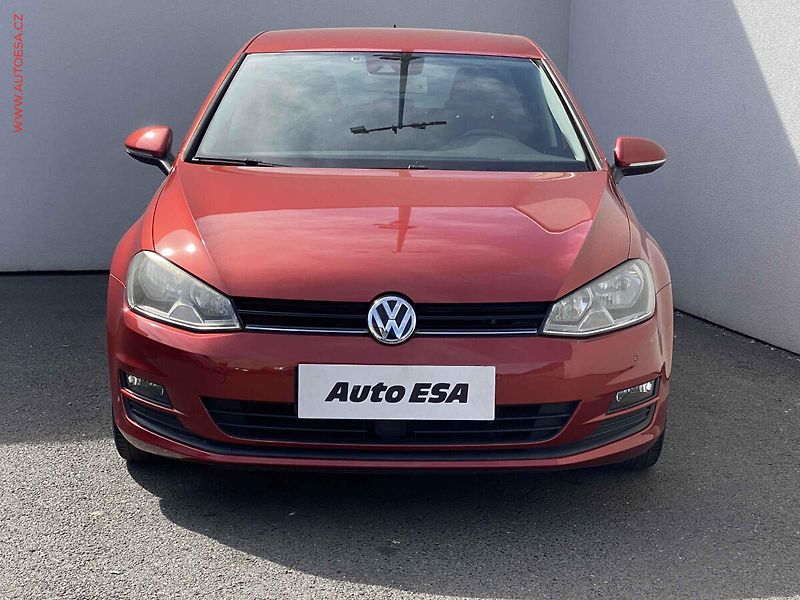 Volkswagen Golf (2015) 1.4 TSi, Lounge, navi - fotka 2 z 20