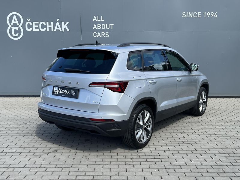 Škoda Karoq (2022) 2,0 TDi 110kW STYLE 4x4 DSG - fotka 5 z 39
