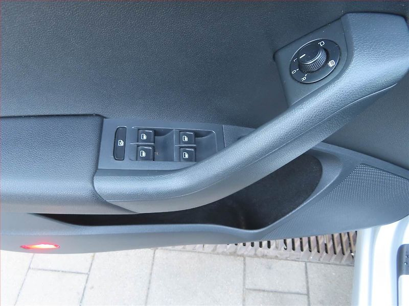 Škoda Octavia (2014) RS 2.0 TDI, Automat, Navi - fotka 17 z 17