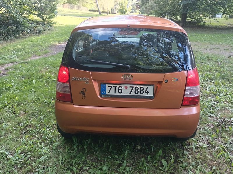 Kia Picanto (2006) - fotka 7 z 13