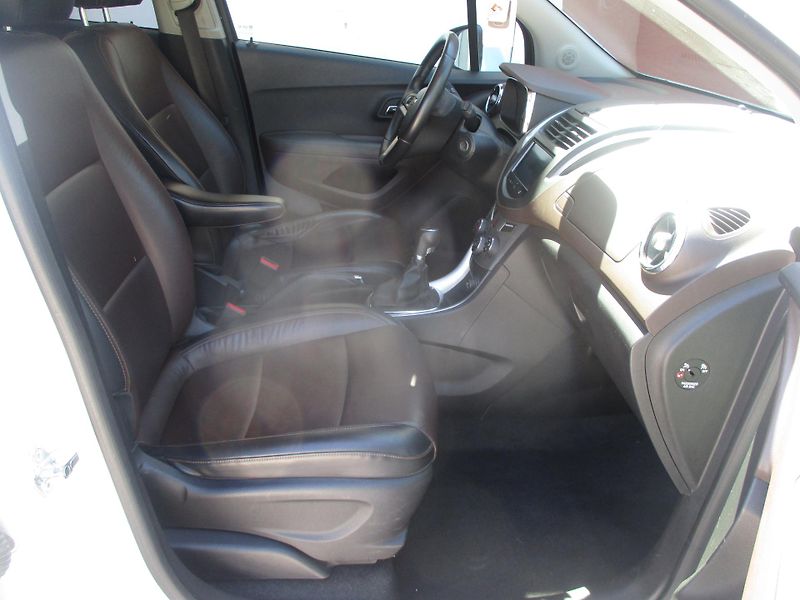 Chevrolet Trax 1.7 D AWD - fotka 16 z 40