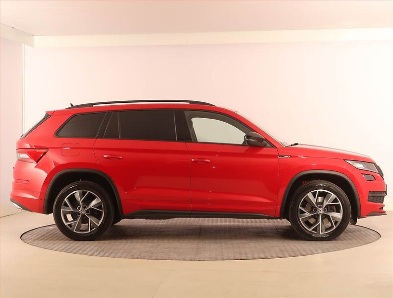 Škoda Kodiaq (2020) Sportline 2.0 TDI 4x4 - fotka 6 z 31