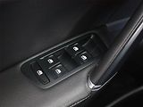 Volkswagen Golf (2016) 1.6 TDI, Automat, Serv.kniha - náhled 16