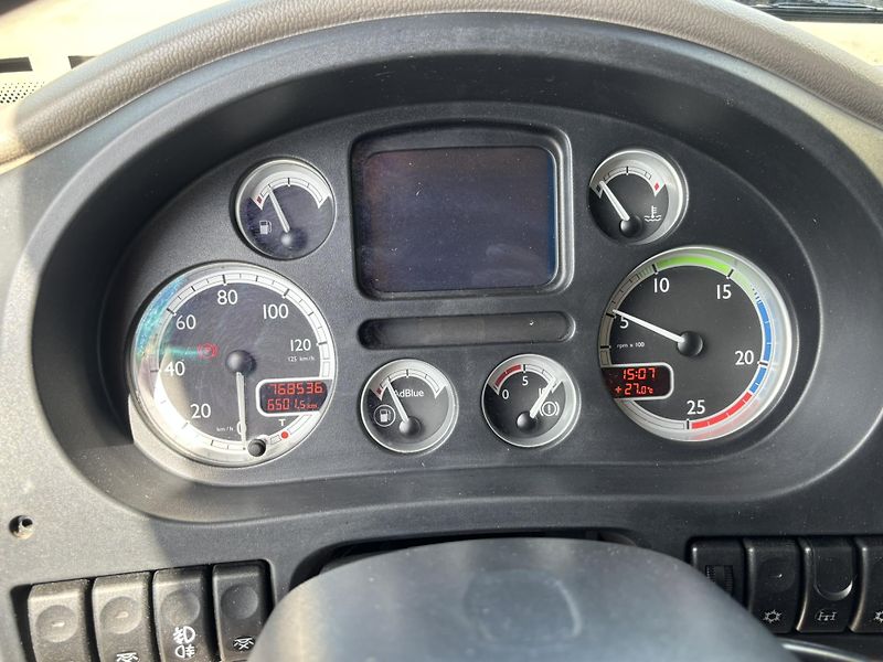 DAF FA XF 105.460 RETARDÉR EURO 5  - fotka 19 z 20