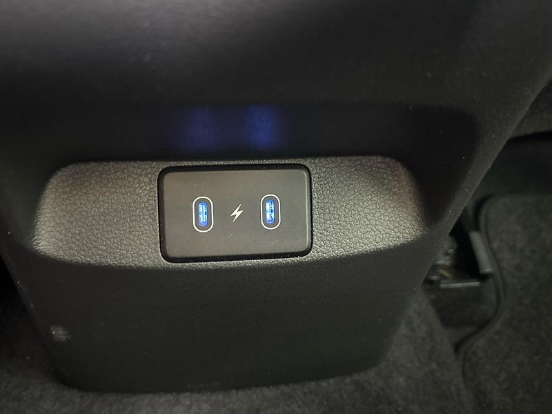 Hyundai i30 Smart DCT - fotka 21 z 26