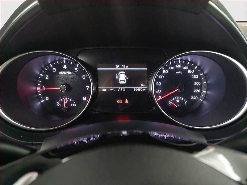 Kia Ceed (2022) 1.0 T-GDI, Serv.kniha - fotka 11 z 18
