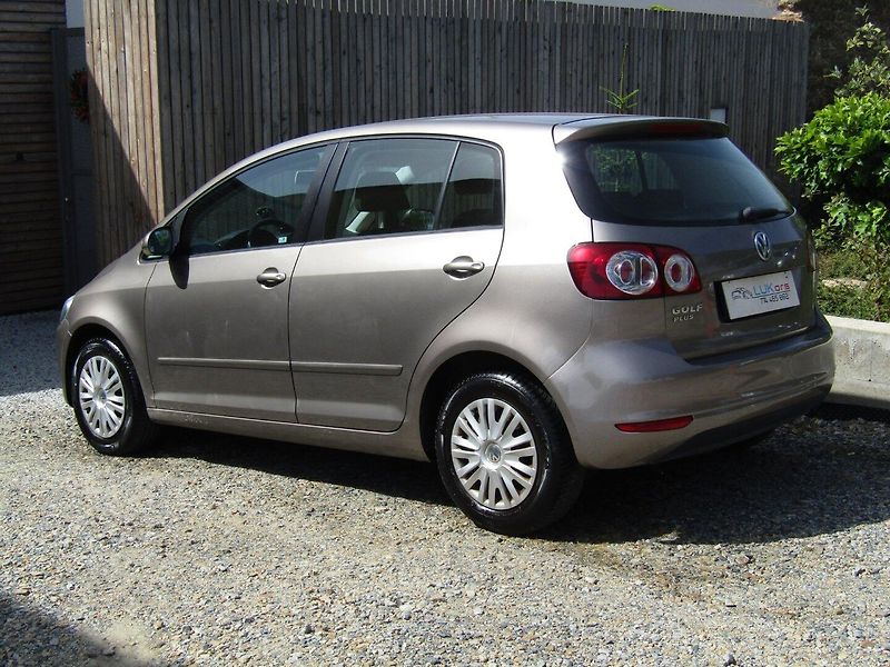 Volkswagen Golf Plus (2010) 1.4 16V 59kW - fotka 5 z 37