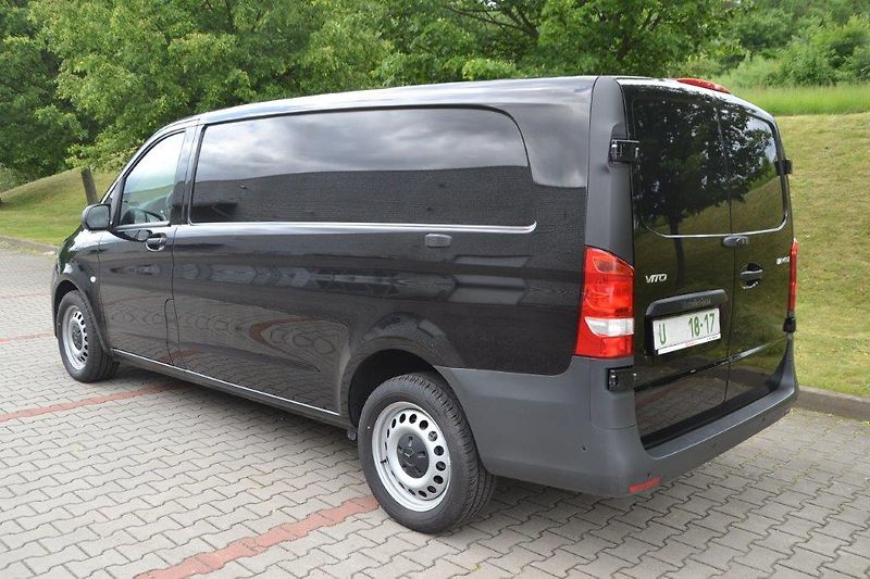 Mercedes-Benz Vito 116 CDi XL 9G automat 2021 - fotka 4 z 32