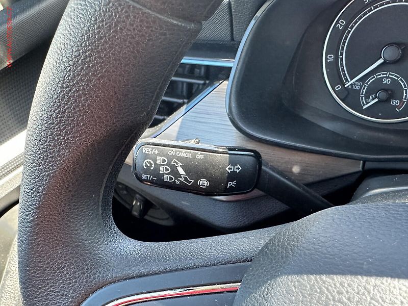 Škoda Kamiq (2019) 1.0 TSi, ČR, Ambition - fotka 11 z 18