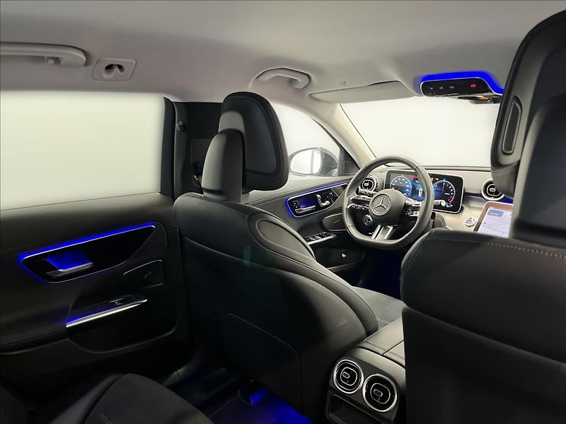 Mercedes-Benz Třídy C 300 de 4MATIC kombi AMG Line N - fotka 21 z 22