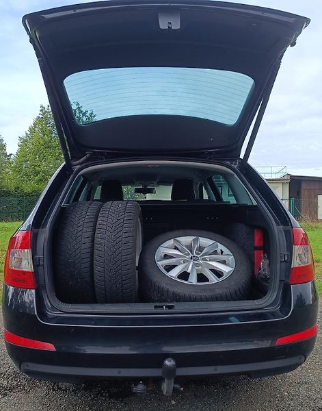 Škoda Octavia (2015) 2,0 tdi 110kw - fotka 6 z 9