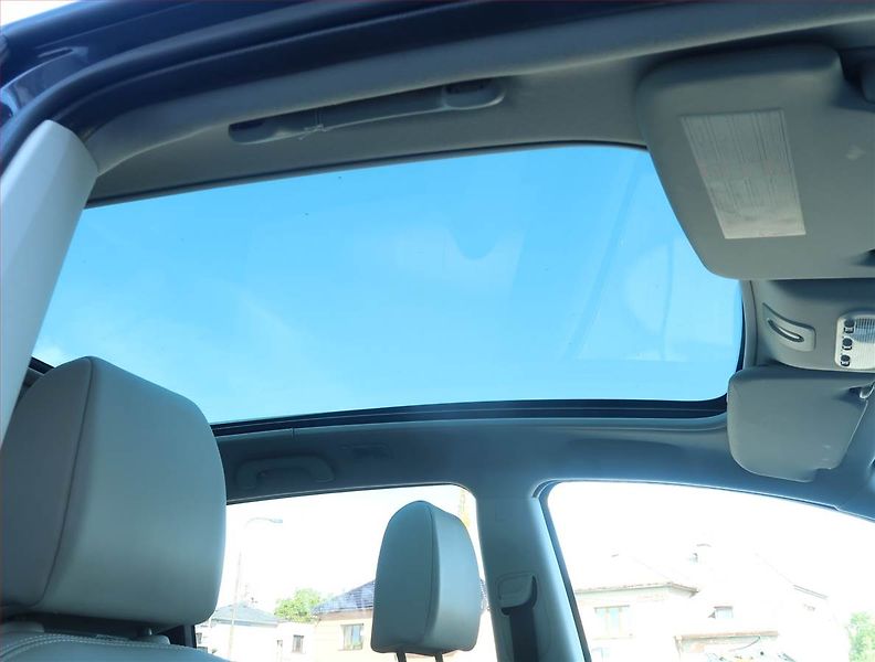 Nissan Qashqai (2012) 1.6 dCi, 4X4, 7 míst, Navi - fotka 23 z 24