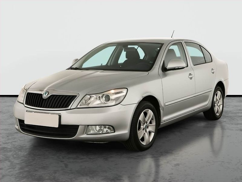 Škoda Octavia (2012) 2.0 TDI, ČR,1.maj, Tempomat - fotka 2 z 13