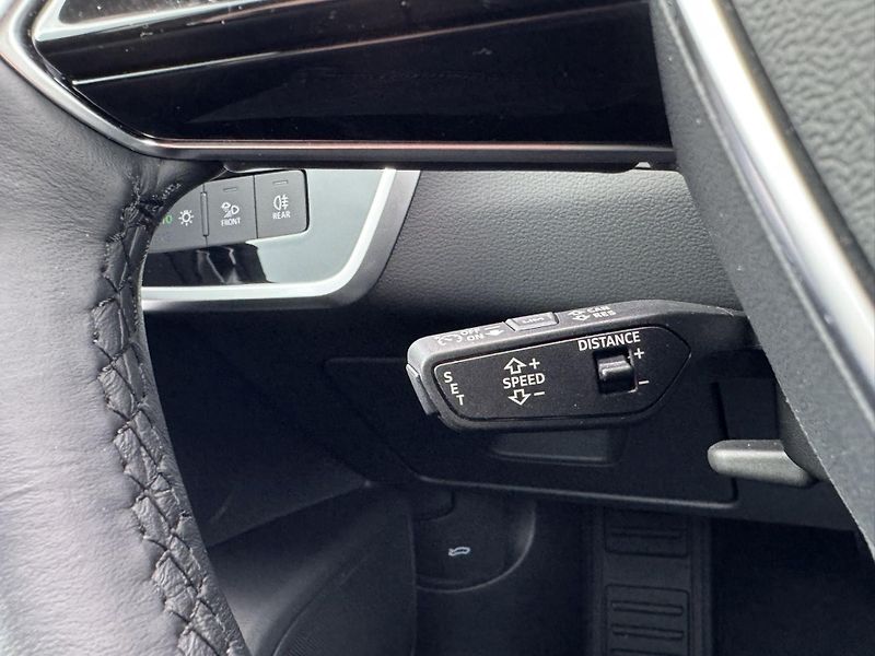 Audi A6 Audi A6 50TFSie 210kw quattro - fotka 38 z 59