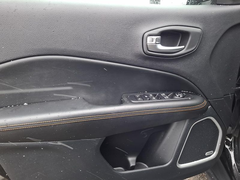 Jeep Compass (2020) 1,4 multiair turbo - fotka 9 z 12