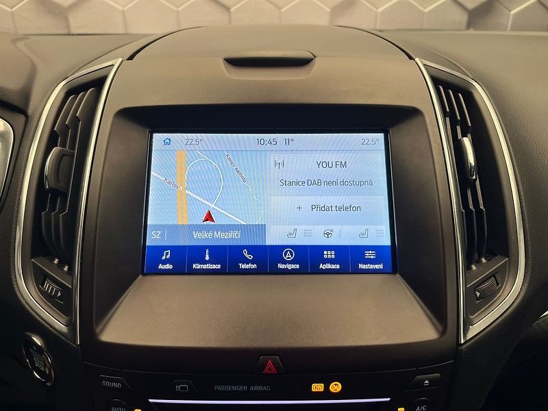Ford S-MAX 2.5 HEV ST-Line - fotka 68 z 75
