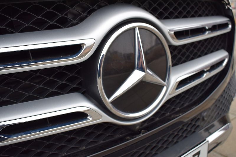 Mercedes-Benz GLE (2020) 450/360kam/Distronic/Pamětsed - fotka 4 z 59