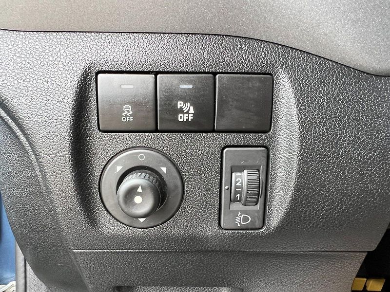 Citroën Berlingo (2016) 1.6HDi 73kW! Shine! Tažné! - fotka 21 z 24