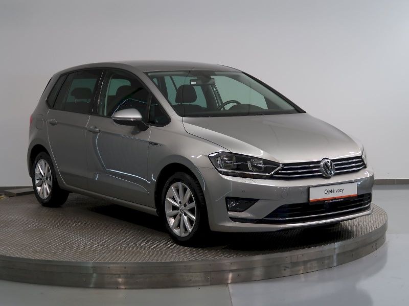 Volkswagen Golf Sportsvan (2016) COMFORTLINE 1.4TSI 92KW DSG - fotka 6 z 36