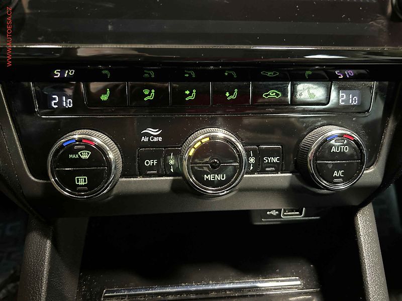 Škoda Octavia (2018) 1.6 TDi, ČR, Style - fotka 14 z 15