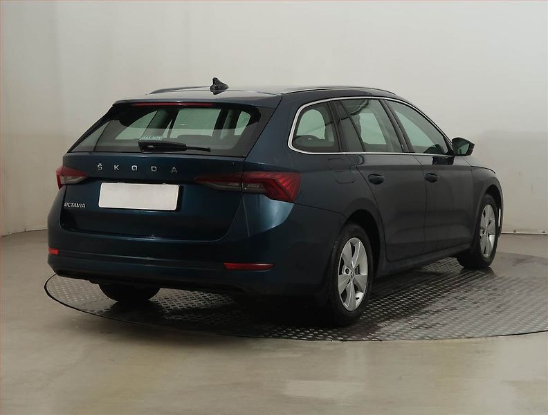 Škoda Octavia (2020) Style 1.5 TSI - fotka 5 z 16