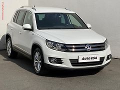 Volkswagen Tiguan (2015) 2.0 TDi, Lounge, navi, kamera - fotografie inzerátu