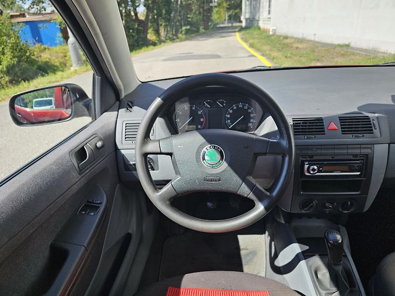 Škoda Fabia (2001) 1 1.4MPI TAŽNÉ  - fotka 11 z 17
