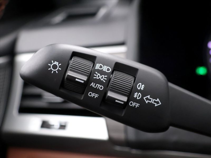 SsangYong Rexton 2,2 e-XDI 133kW Aut. Premium - fotka 22 z 41
