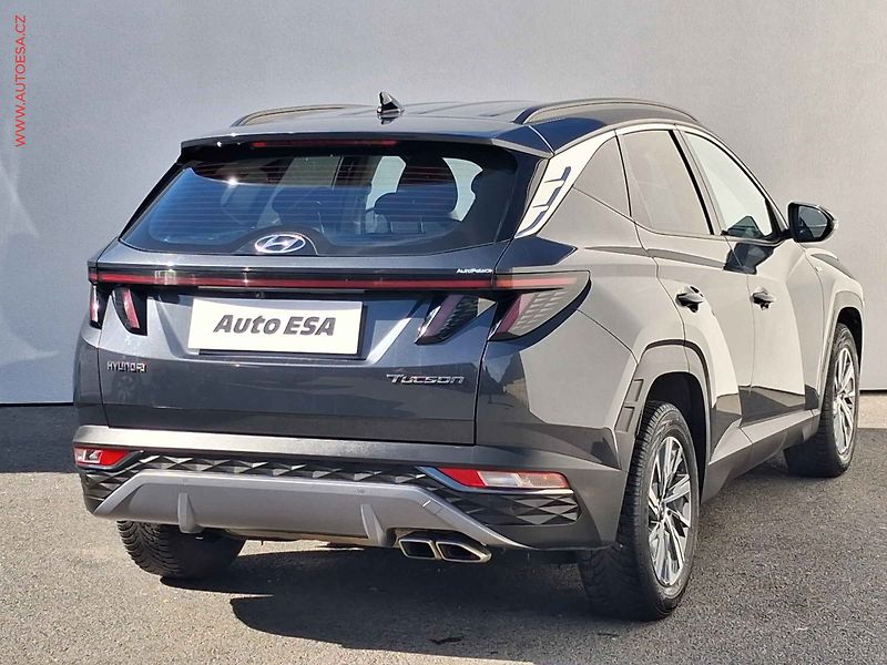 Hyundai Tucson (2022) 1.6 T-GDi 48V MHEV, 1.maj,ČR - fotka 4 z 18