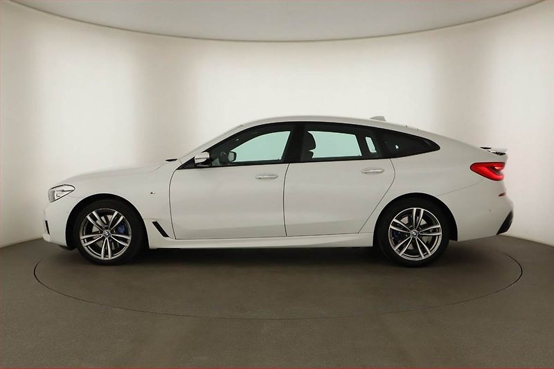 BMW Řada 6 (2018) 630d xDrive GT - fotka 3 z 21