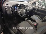 Mitsubishi Outlander (2016) 2.0 MiVEC, 2.maj,ČR, AC - náhled 2