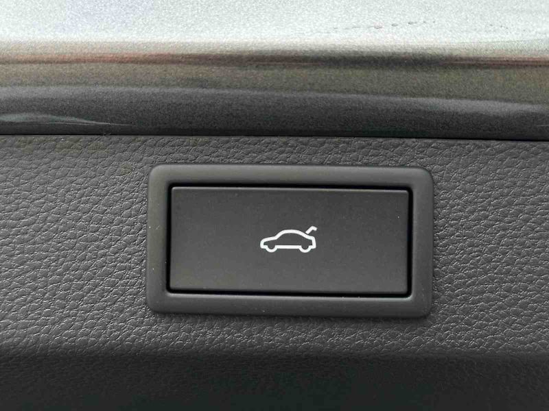 Škoda Karoq 1.5TSi DSG 150PS Sportline Mat - fotka 31 z 33