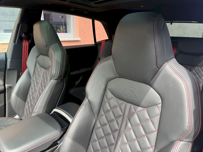 Audi SQ8 RSQ8 Paket FULL CZ Servis TOP - fotka 16 z 42