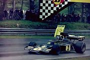 Jacky Ickx s Lotusu 72 při závodě šampionů v roce 1974 v Brands Hatch.