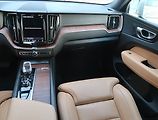 Volvo XC60 (2021) Momentum D5 AWD - náhled 8