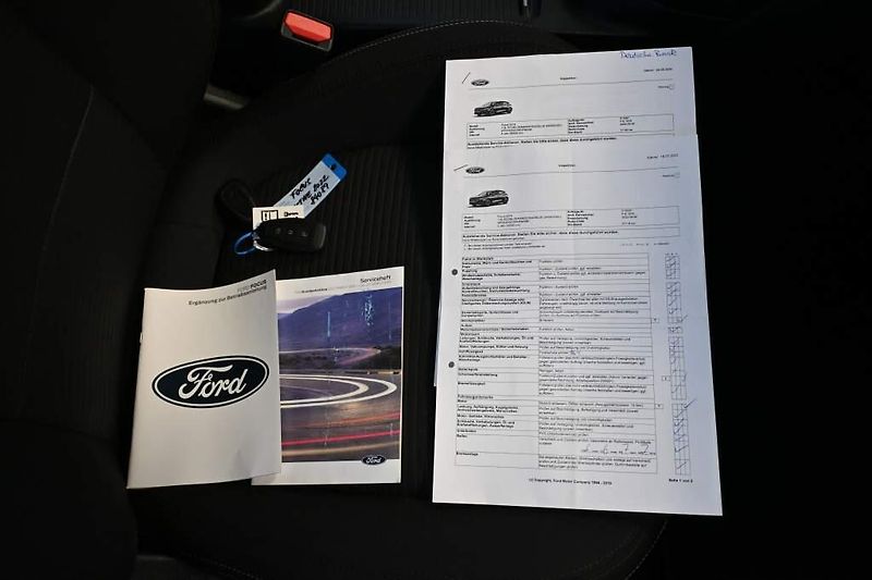 Ford Focus (2022) 1.5 ACTIVE LED Kamera ECOBLUE - fotka 29 z 33