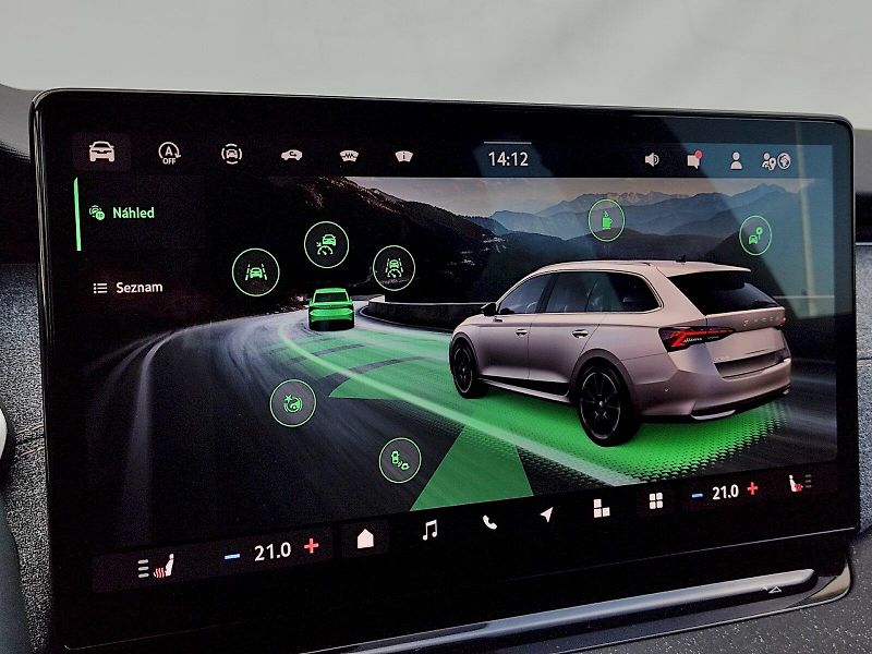 Škoda Octavia (2025) Combi Top Selection 1,5 Tsi 11 - fotka 15 z 39