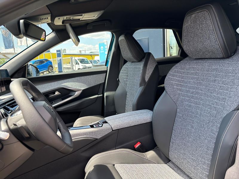 Peugeot 3008 (2026) ALLURE Hybrid 145 e-DCS6 - fotka 12 z 22