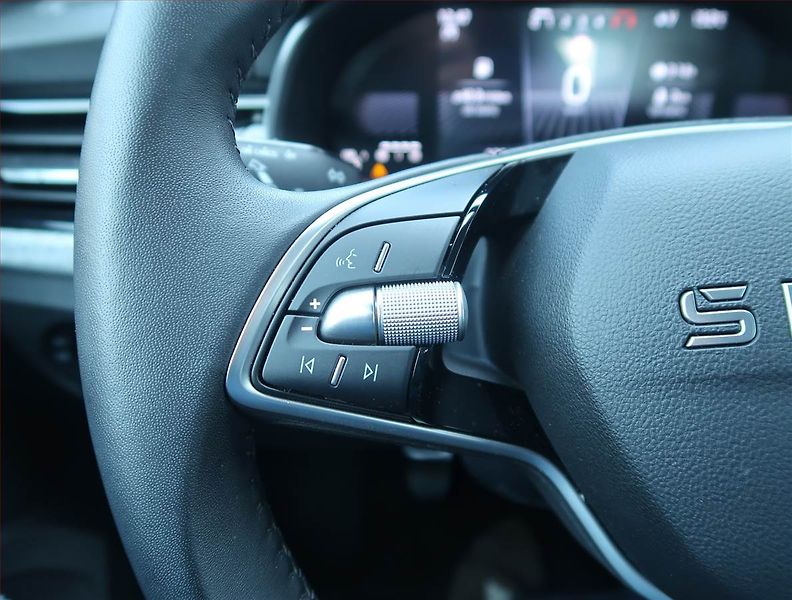 Škoda Kamiq (2025) 1.0 TSI - fotka 19 z 25