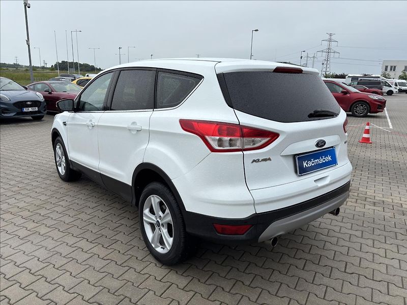 Ford Kuga 1,6 EcoBoost 110kW Trend - fotka 3 z 30