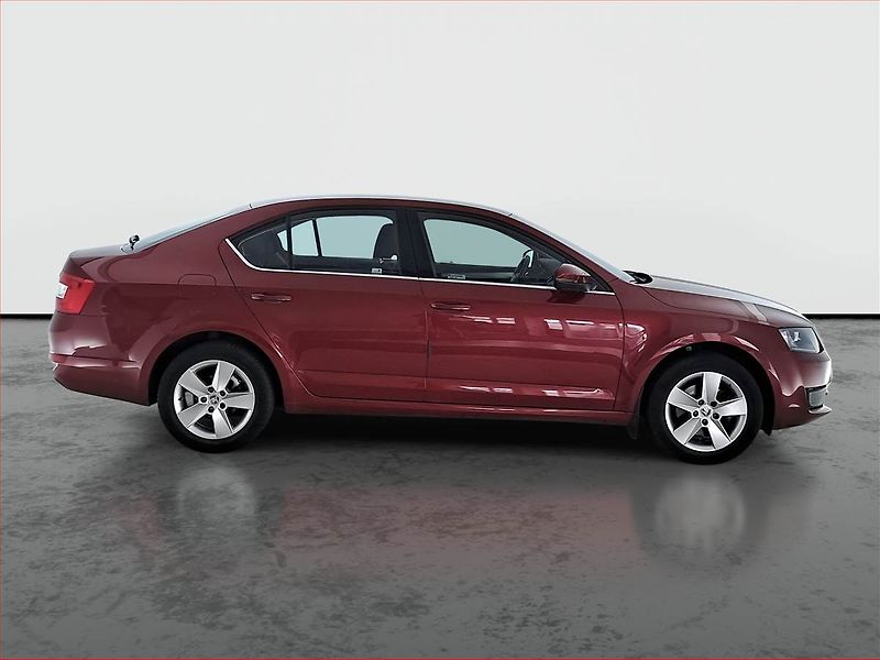 Škoda Octavia (2016) 1.4 TSI, Automat, Bi-Xenony - fotka 6 z 18