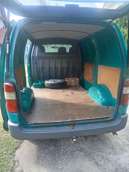 Toyota Ostatní (2002) VELMI SPOLEHLIVÉ VOZIDLO - fotka 15 z 18