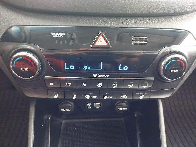 Hyundai Tucson (2016) 1.7 CRDi, Serv.kniha - fotka 20 z 21