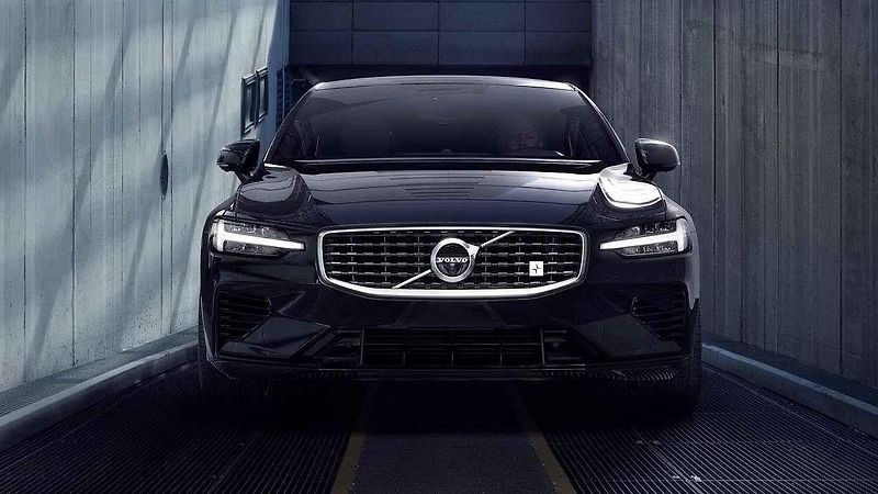 Volvo S60 R-Design.