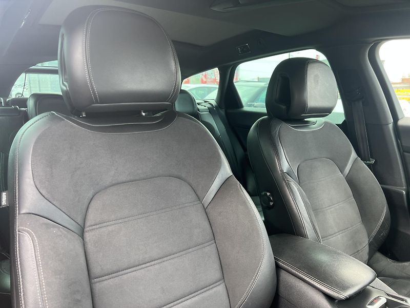 Citroën DS5 2.0HDi AUTOMAT NAVI KAMERA - fotka 34 z 43