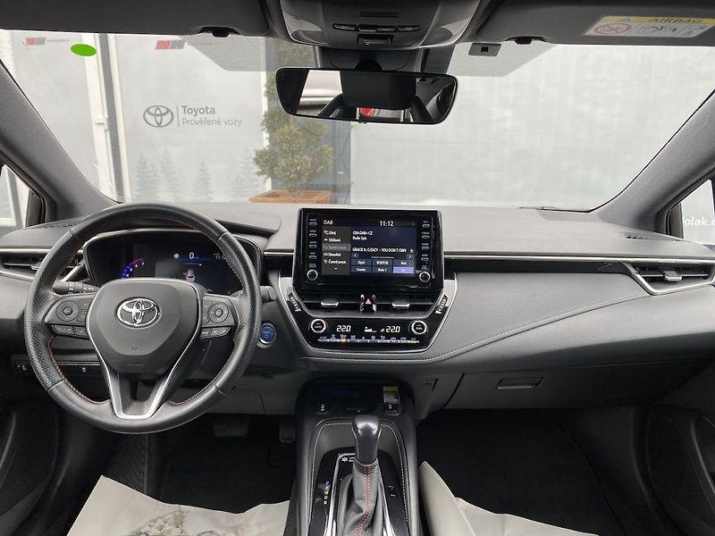 Toyota Corolla 1.8HSD, ČR, GR Sport, záruka - fotka 13 z 35