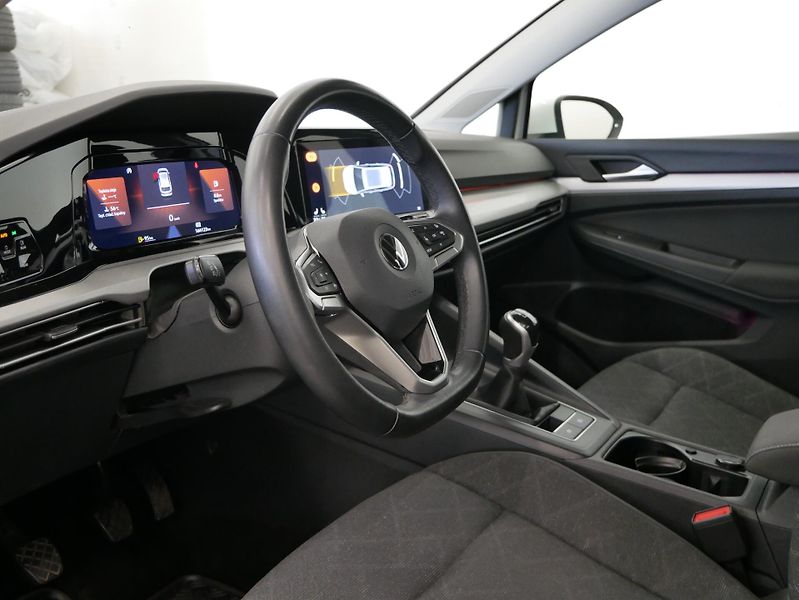 Volkswagen Golf - fotka 14 z 25